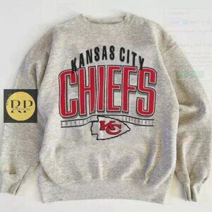 Kansas City Chiefs Football Sweatshirt shirt Kansas City Chiefs KC Retro 1995